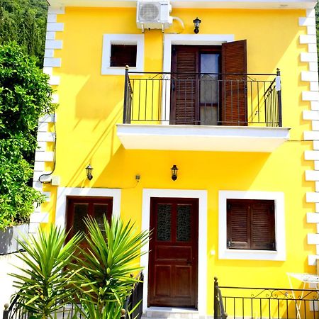 Dourios Ippos Apartments Frikes Ngoại thất bức ảnh